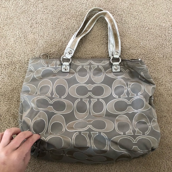 COACH bag - Picture 3 of 8